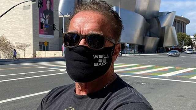 Arnold Schwarzenegger insta a todo el mundo a usar mascarillas