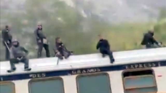 Mission Impossible 7: La producción es sorprendida rodando una escena de riesgo en un tren
