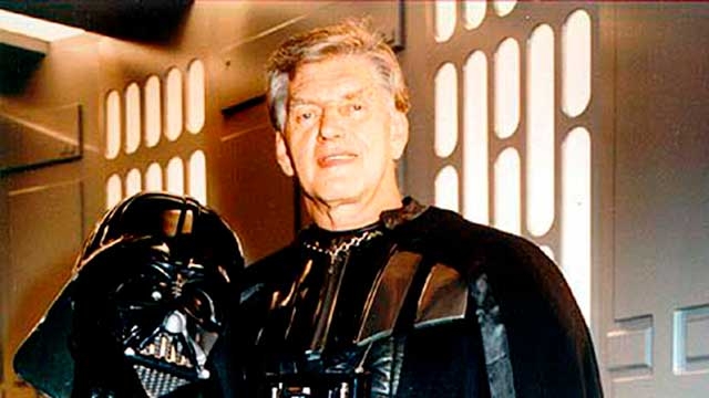 Fallece Dave Prowse, el actor detrás de la máscara de Darth Vader