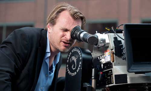 Christopher Nolan confirma las charlas con los productores de Bond.