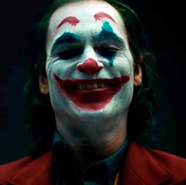 Por fin vemos a Joaquin Phoenix con el nuevo maquillaje de El Joker