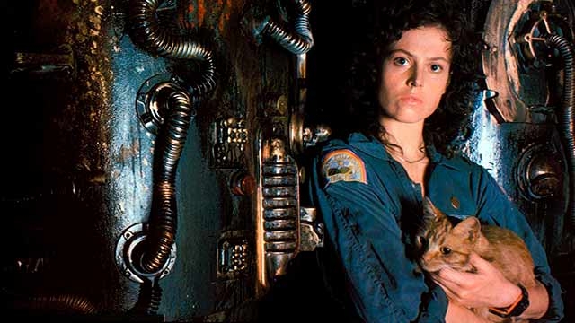 Sigourney Weaver dice que a James Cameron le encantaba el Alien de Neil Blomkamp.