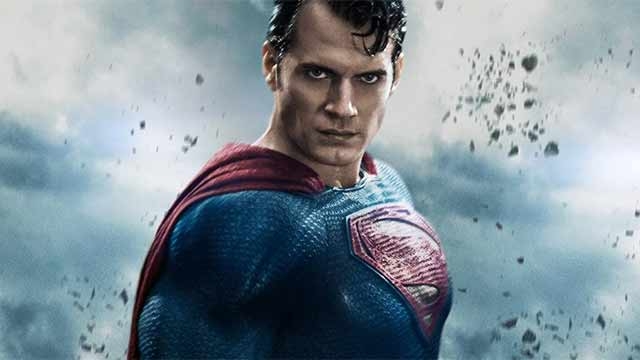 Henry Cavill podría haber renovado su contrato para interpretar a Superman