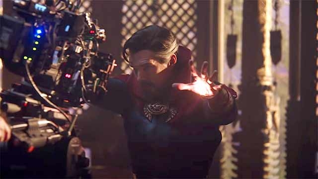 Marvel lanza un nuevo featurette detrás de las cámaras de Doctor Strange en el Multiverso de la Locura